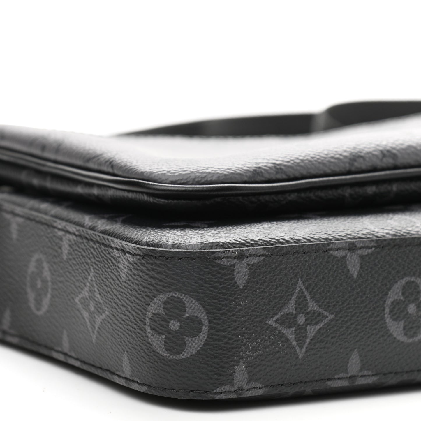 Reverse Monogram Eclipse Trio Messenger