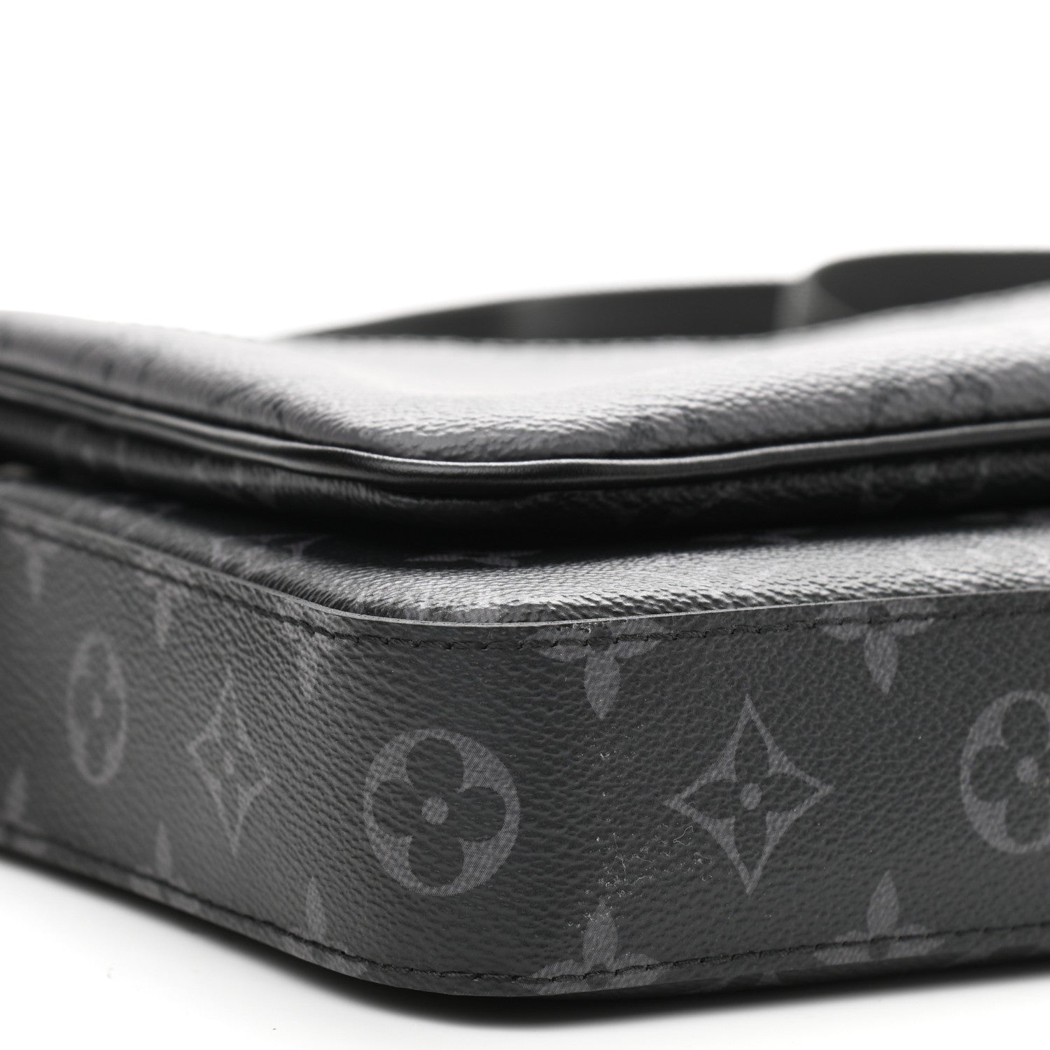 Louis Vuitton Reverse Monogram Eclipse Trio Messenger 8 of 9