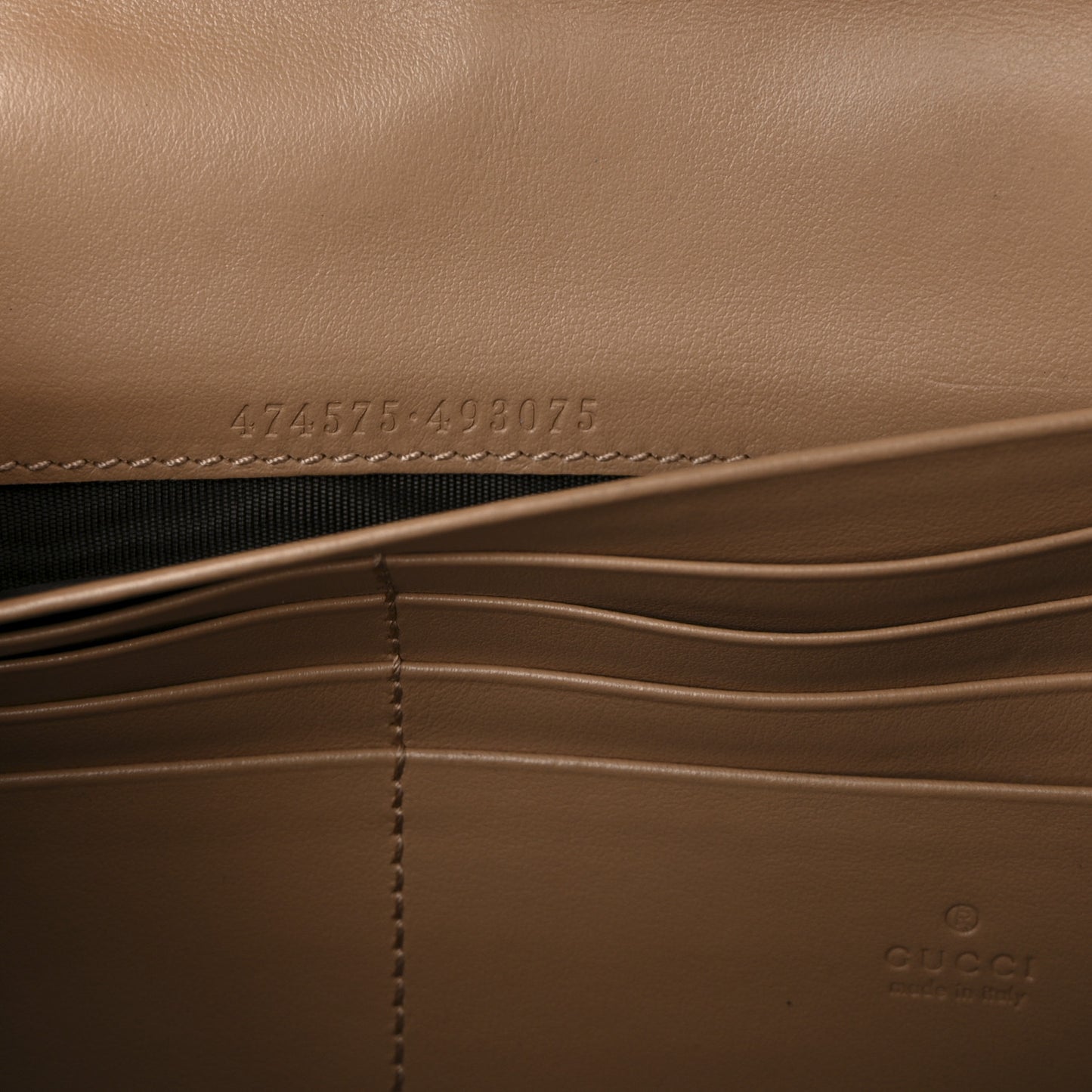 Calfskin Matelasse Aria GG Marmont Chain Wallet Camelia