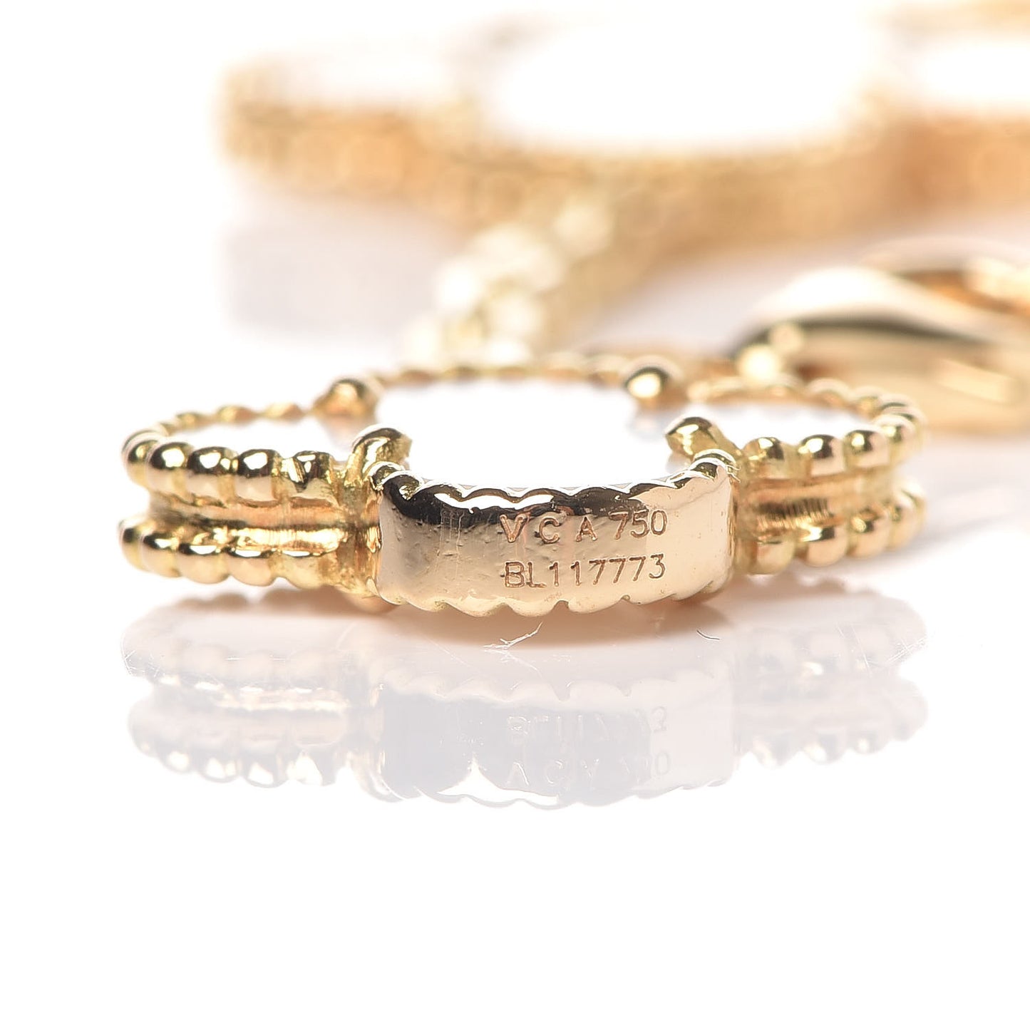 18K Yellow Gold Mother of Pearl 5 Motifs Magic Alhambra Bracelet