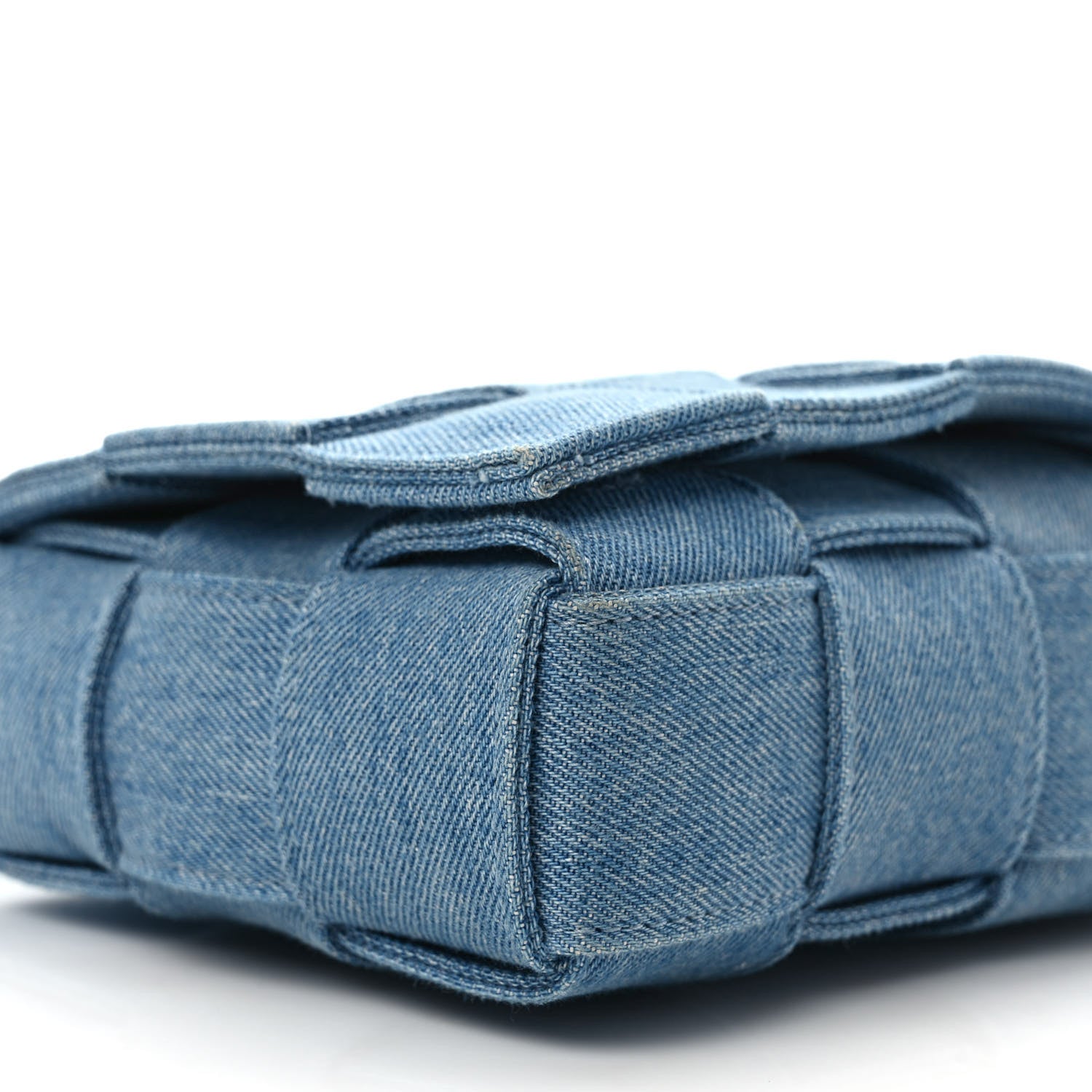 Bottega Veneta Denim Maxi Intrecciato Cassette Crossbody Bag Washed Indigo 7 of 11