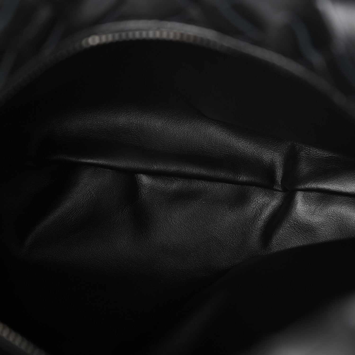 Bottega Veneta Nappa Intrecciato Teen Jodie Hobo Black 5 of 11