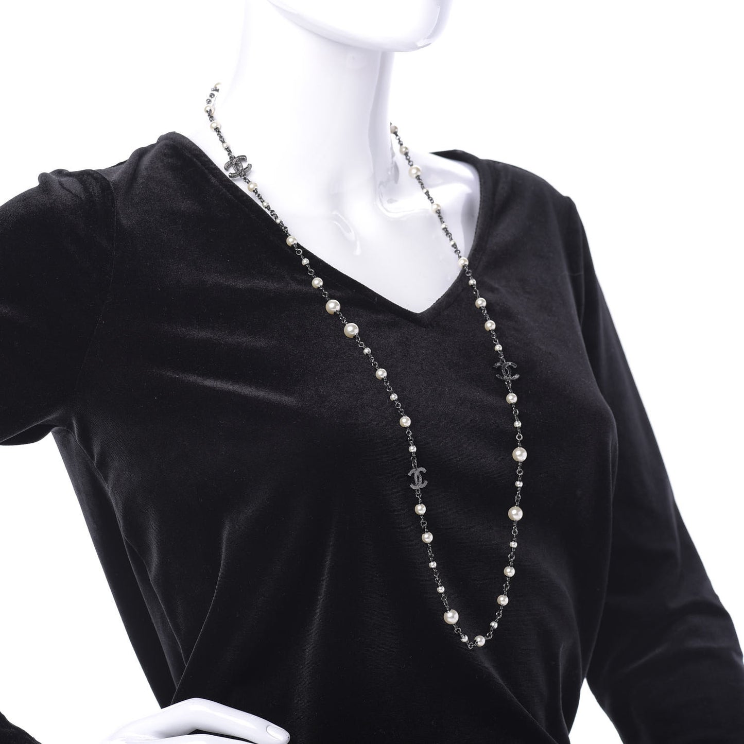 Ruthenium Pearl CC Long Necklace