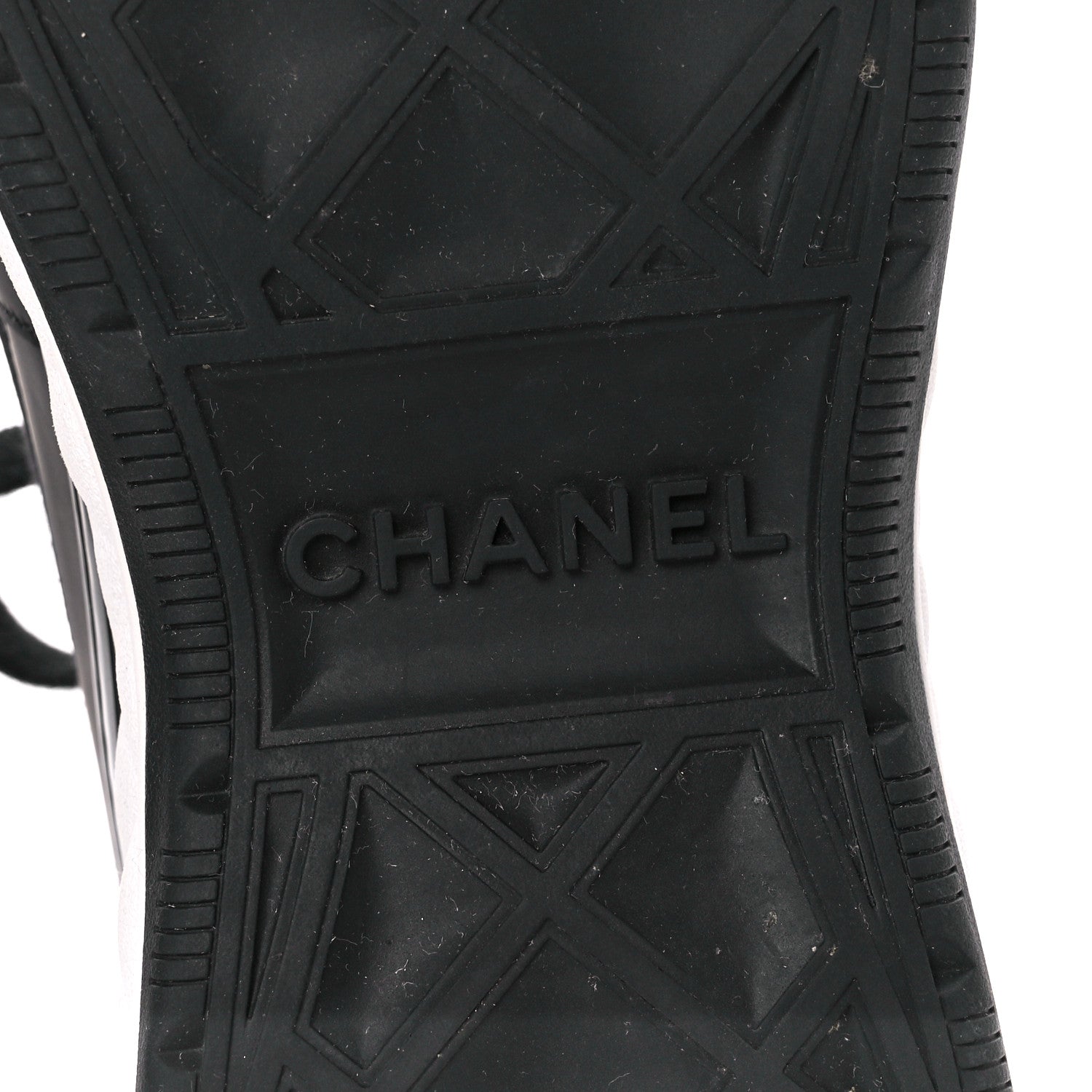 Chanel Velvet Calfskin Mixed Fibers CC Sneakers 40 Black 6 of 8