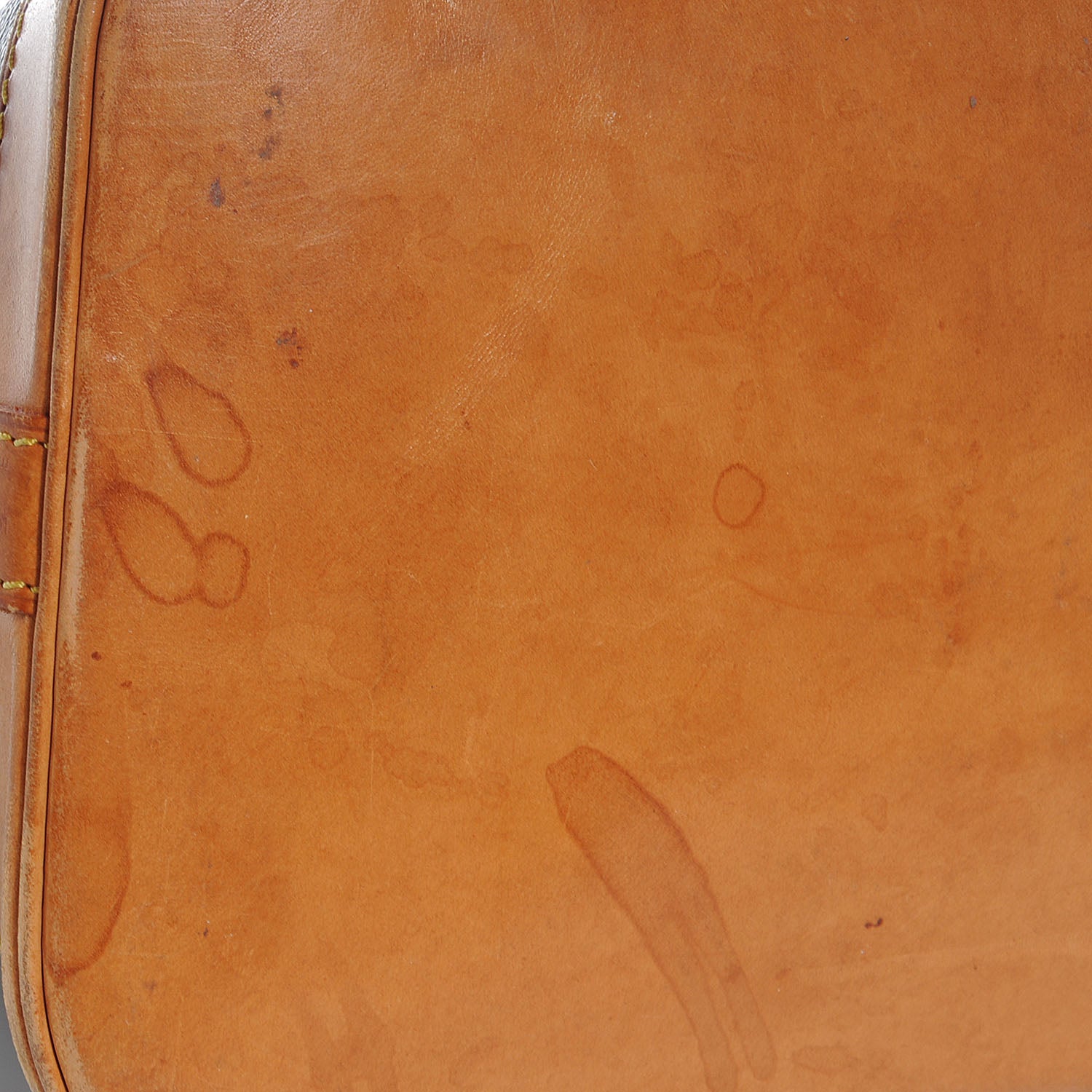 Louis Vuitton Monogram Alma PM 13 of 13