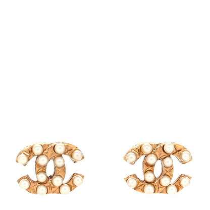 Chanel Pearl CC Earrings Light Gold 1 of 4