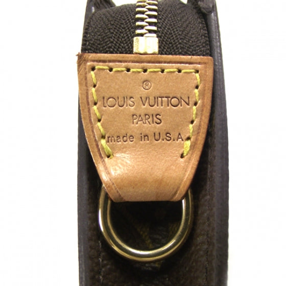 Monogram Petit Bucket 23