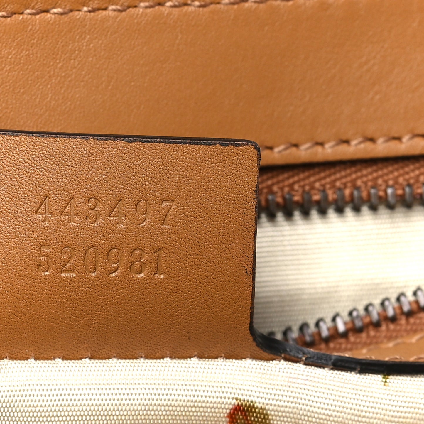 Raffia Elaphe Matelasse Small GG Marmont Shoulder Bag Natural Cream Brown