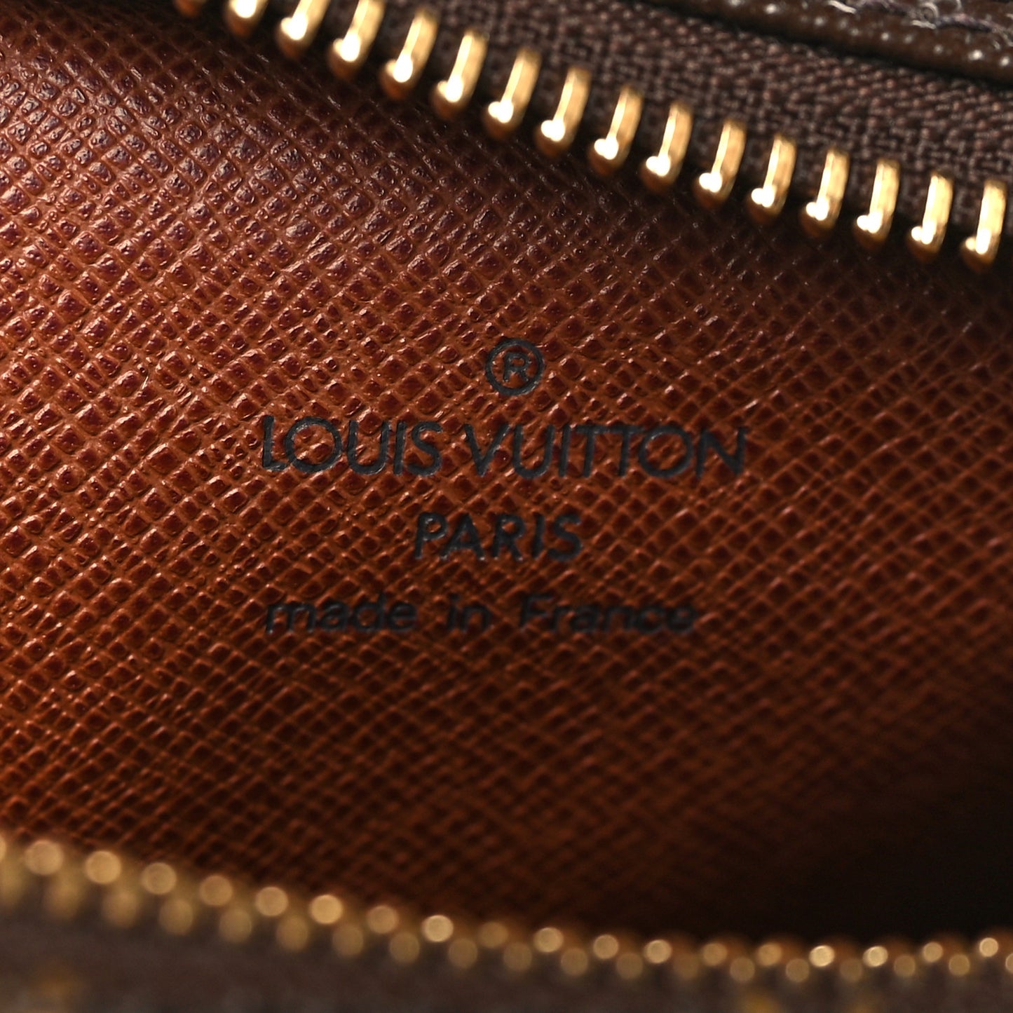 Monogram Amazone