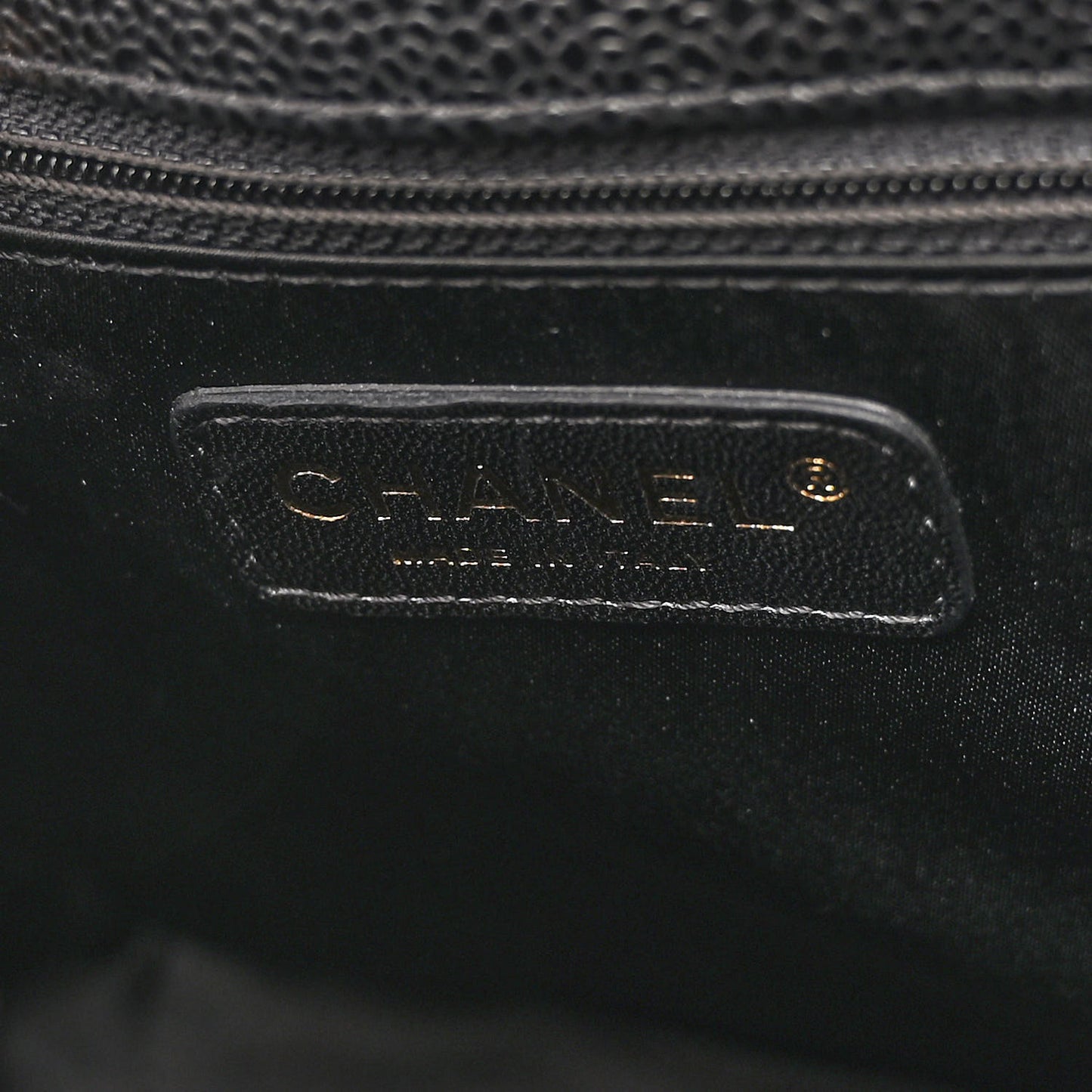 Caviar Quilted Petit Shopping Tote PST Black