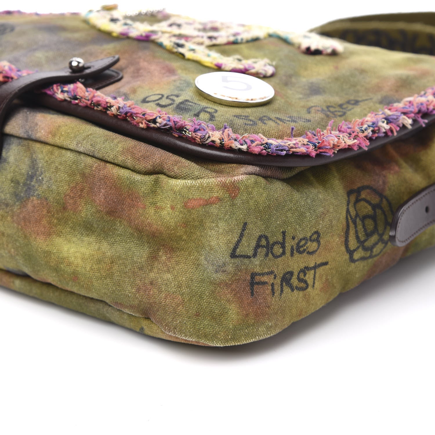 Chanel Washed Toile Graffiti On The Pavements Messenger Khaki Multicolor 9 of 10