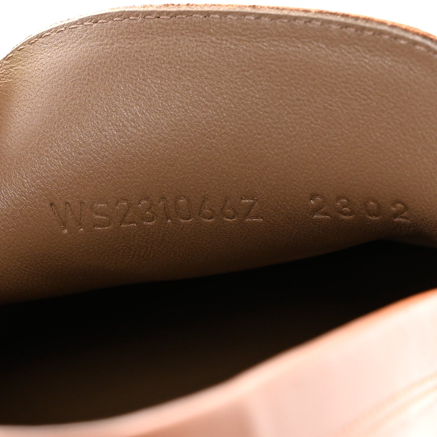 Calfskin Womens Destin Loafer 37.5 Naturel