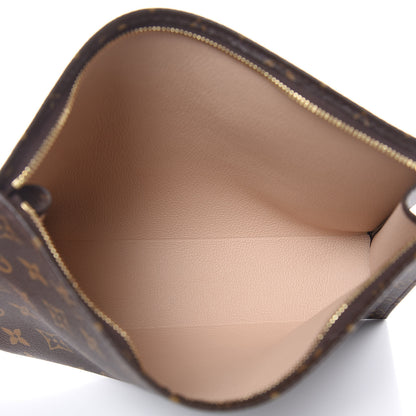 Louis Vuitton Monogram Toiletry Pouch 26 5 of 9