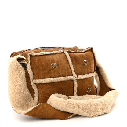 Chanel Sheepskin Sherpa Shoulder Bag 3 of 12