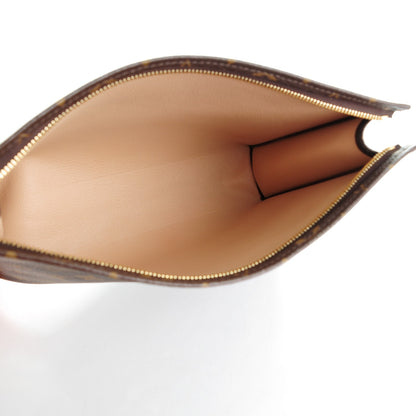 Louis Vuitton Monogram Toiletry Pouch 26 5 of 7