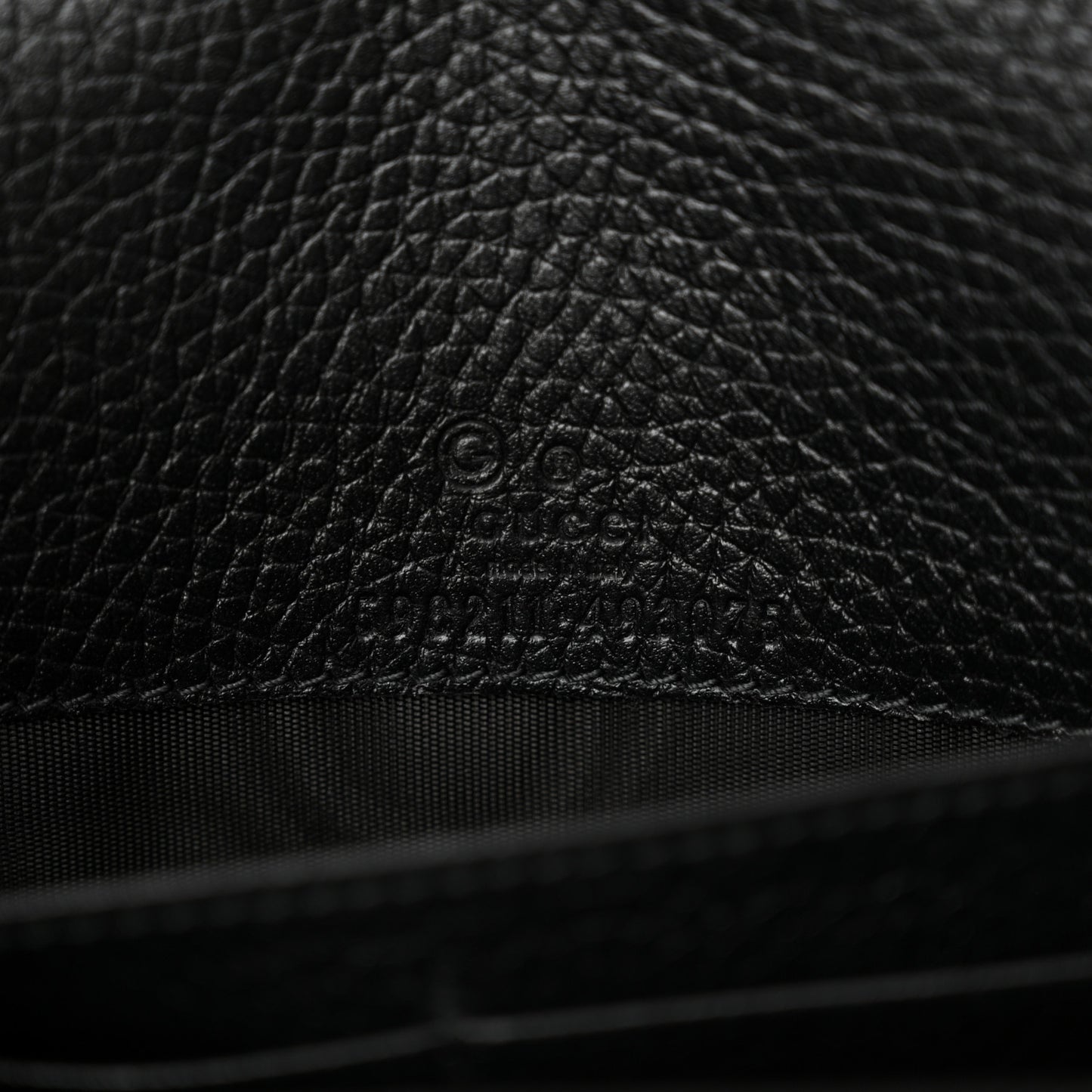 Pebbled Calfskin Soho Wallet On Chain Black