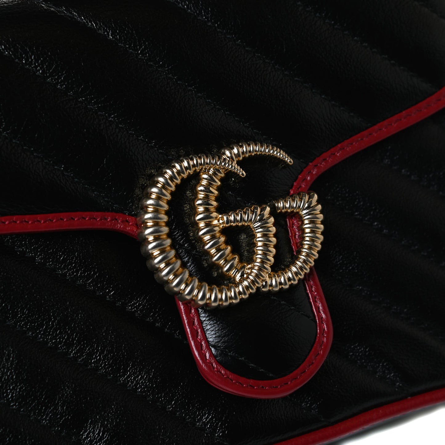 Vintage Effect Calfskin Matelasse Diagonal Small Torchon GG Marmont Top Handle Shoulder Bag Black Romantic Cherry
