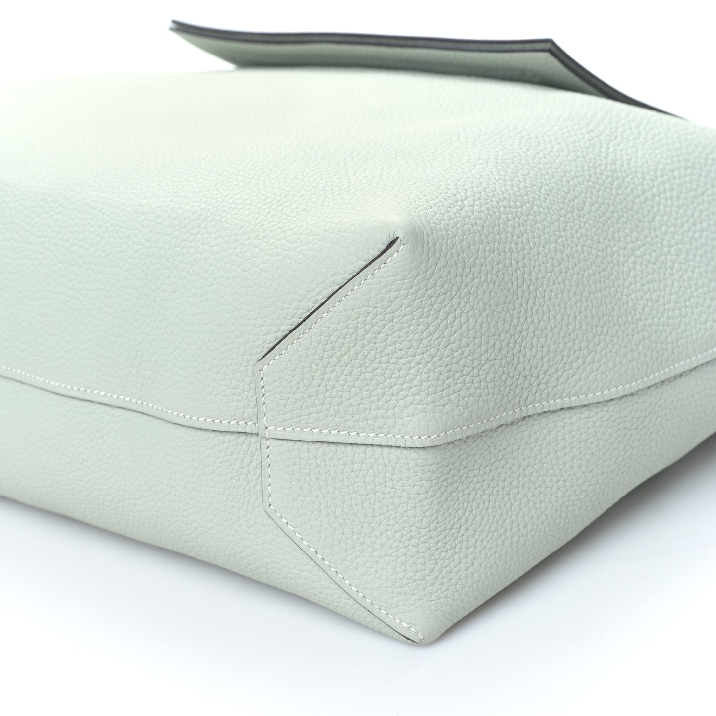 Taurillon Clemence Cabasellier 46 Gris Neve