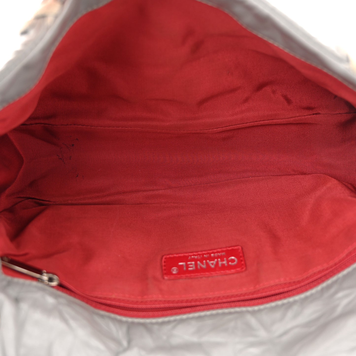 Calfskin Medium Ultra Stitch Flap Grey