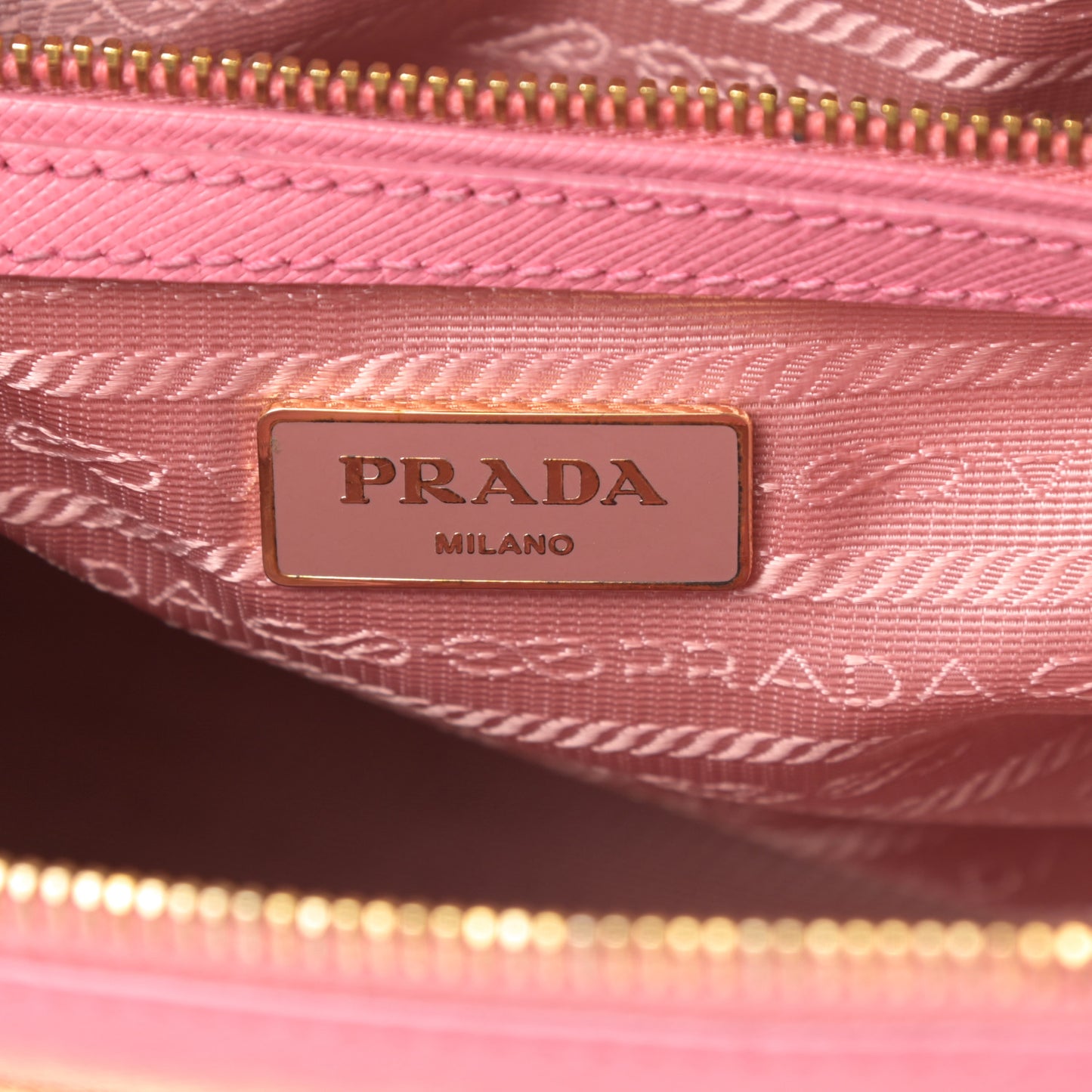 Saffiano Small Galleria Double Zip Tote Petalo