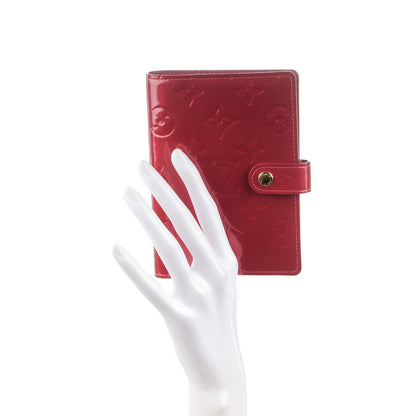 Louis Vuitton Vernis Small Ring Agenda Cover Pomme D'Amour 2 of 7