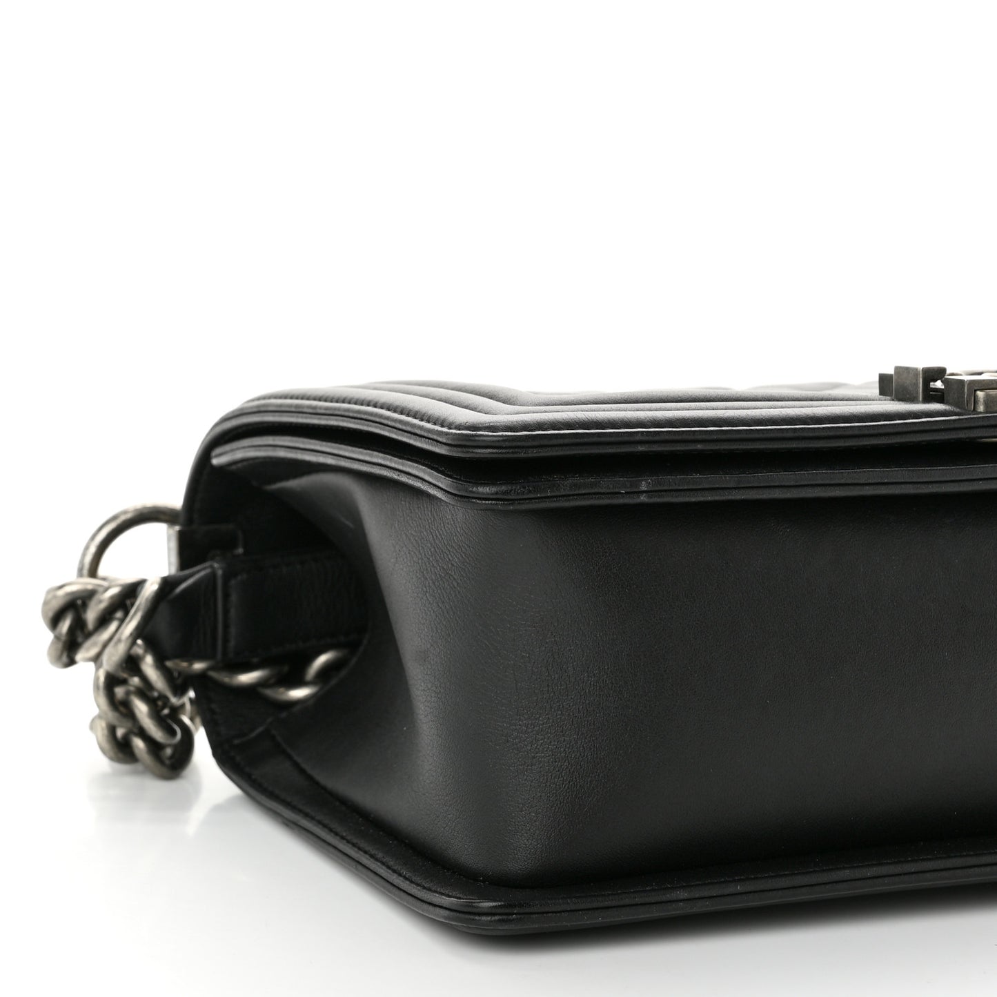 Calfskin Quilted Medium Boy Flap Black