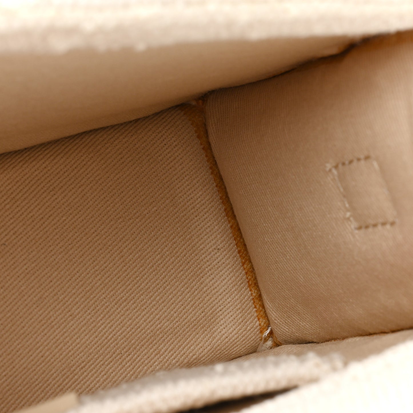 Boucle Le Grand Bambino Off White