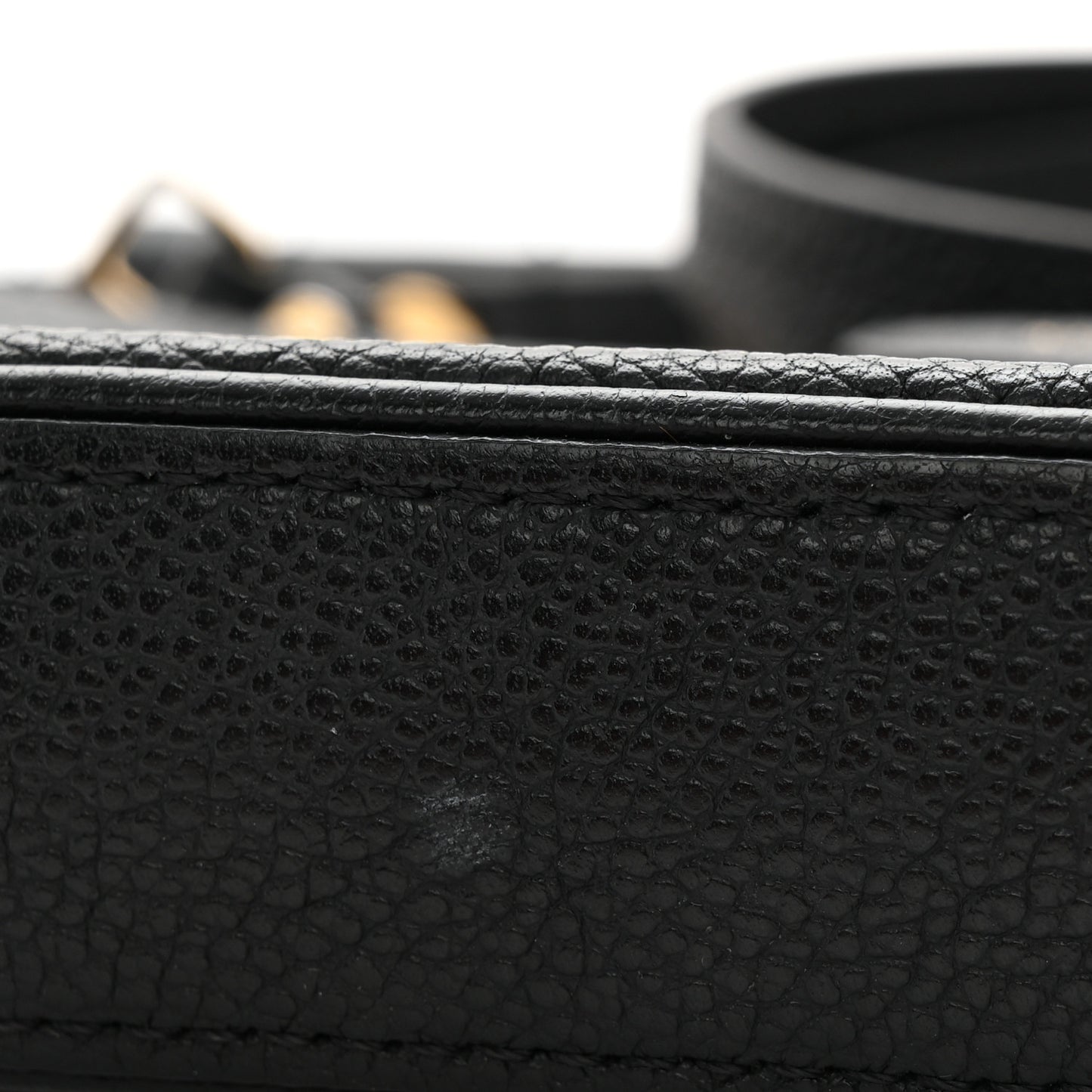 Empreinte Easy Pouch On Strap Black