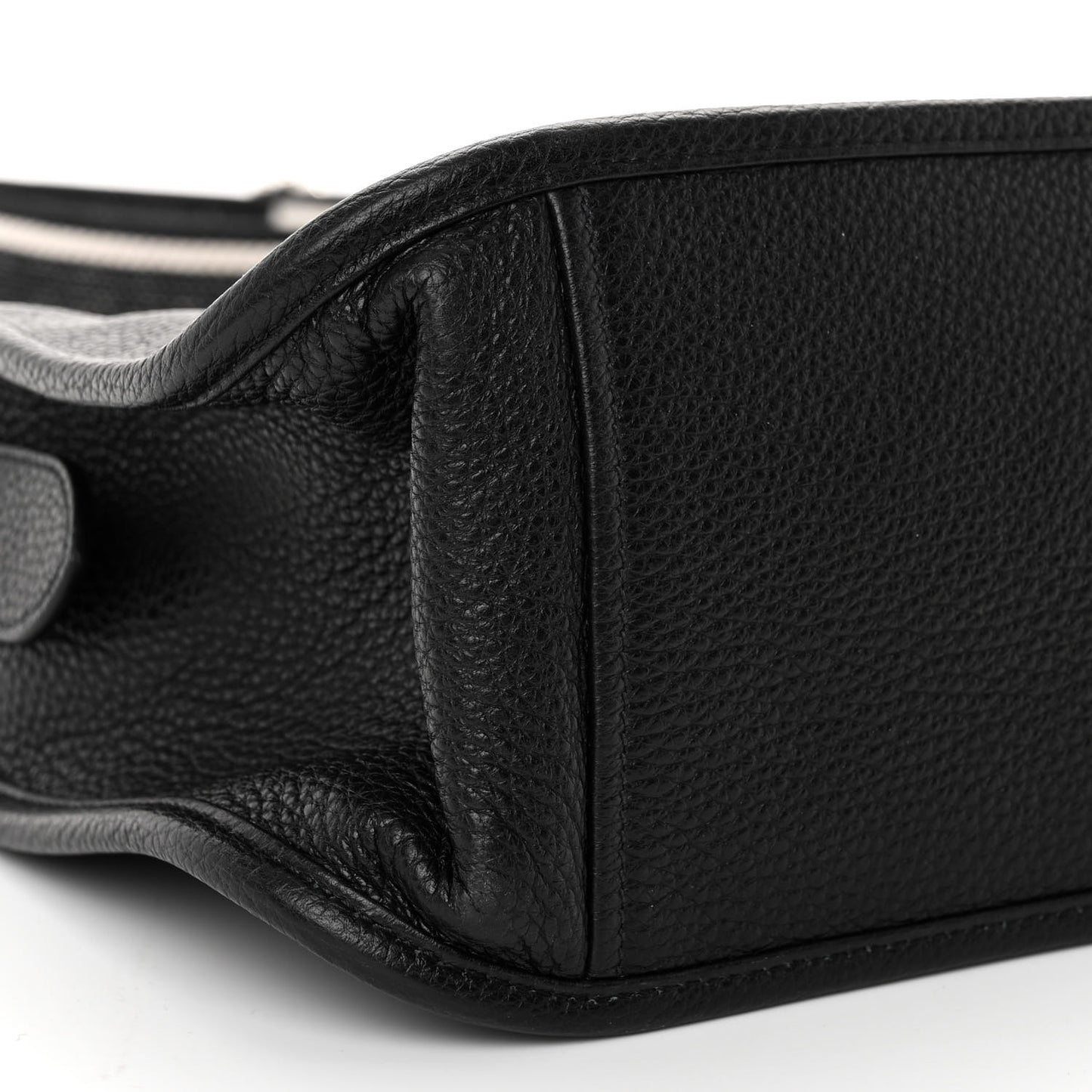 Vitello Daino Soft Hobo Messenger Bag Black