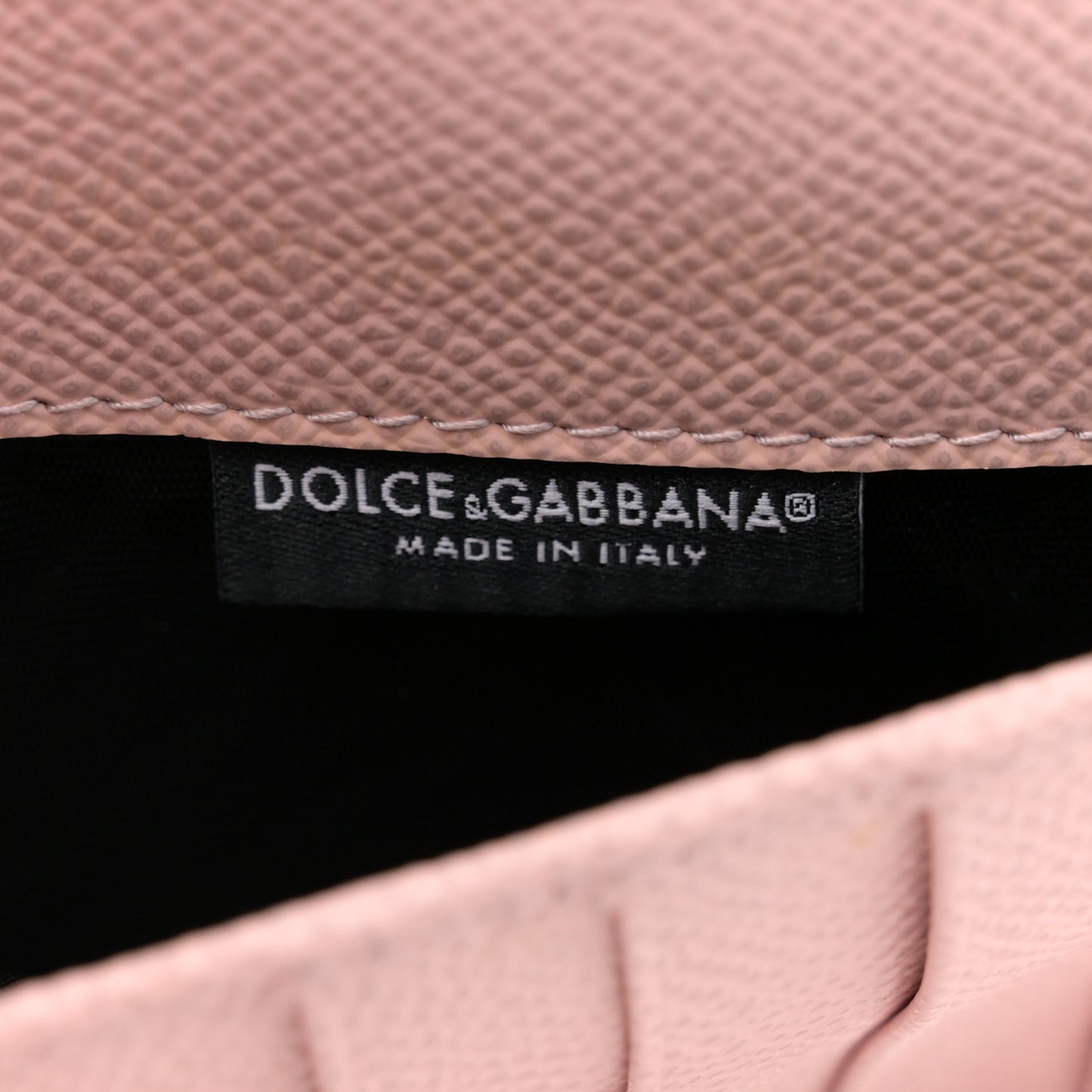 Dauphine Gloss Chain Strap Phone Bag Cipria