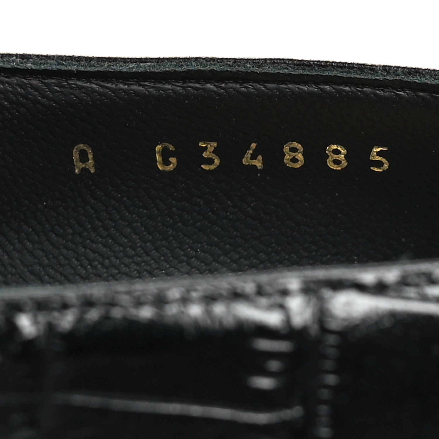 Chanel Crocodile Embossed Crumpled Patent Cap Toe Pumps 35.5 Black 6 of 8