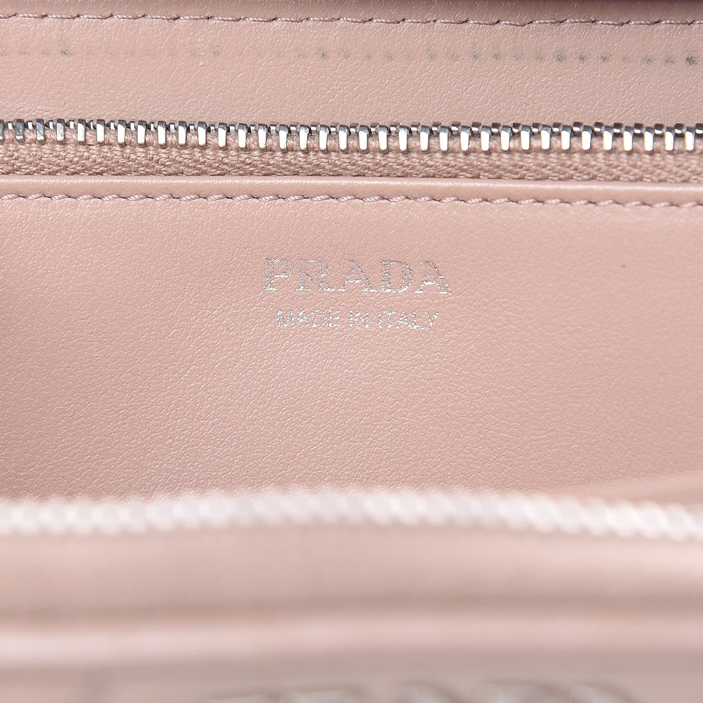 Soft Calfskin Diagramme Zip Around Wallet Cipria