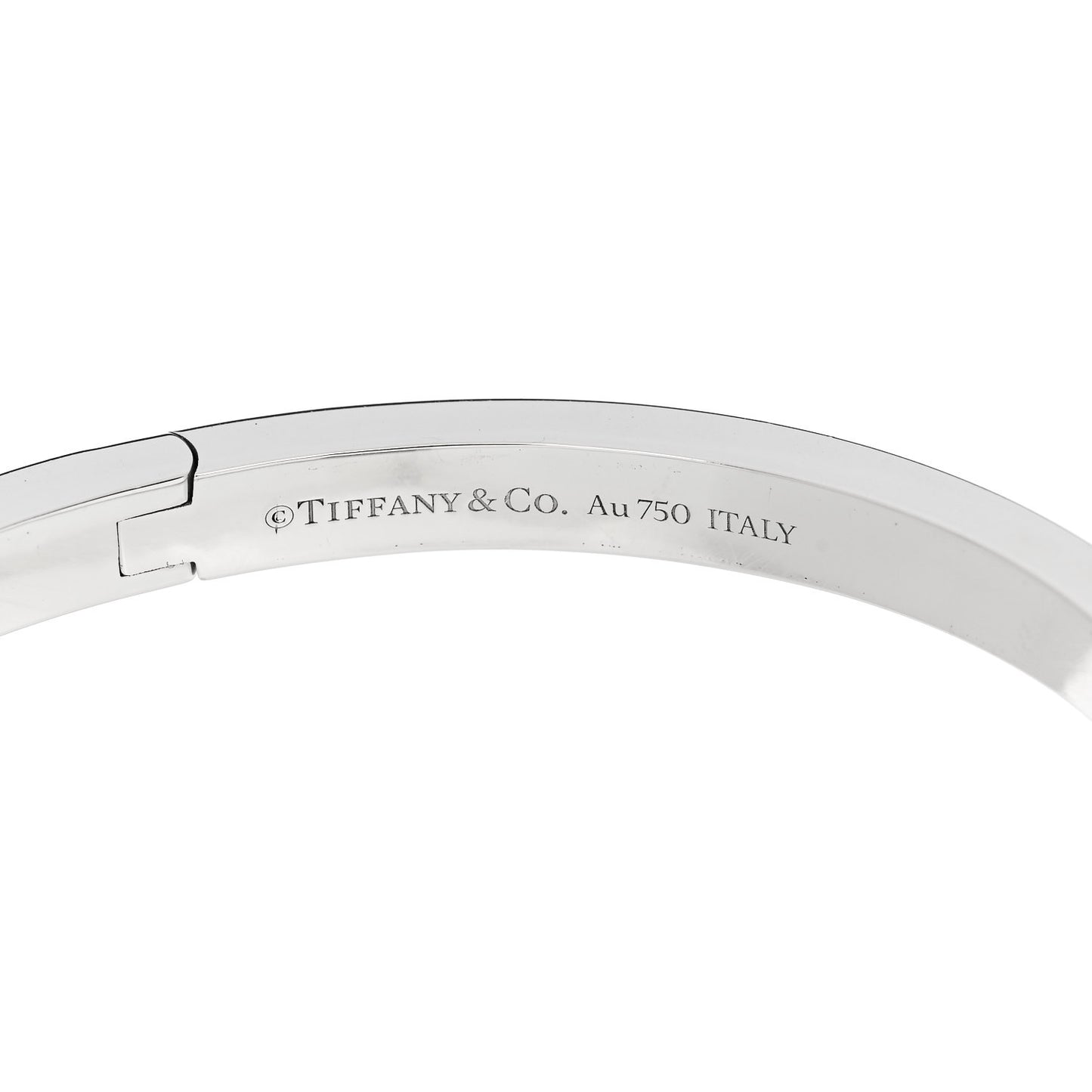18K White Gold Wide T T1 Hinged Bangle Bracelet