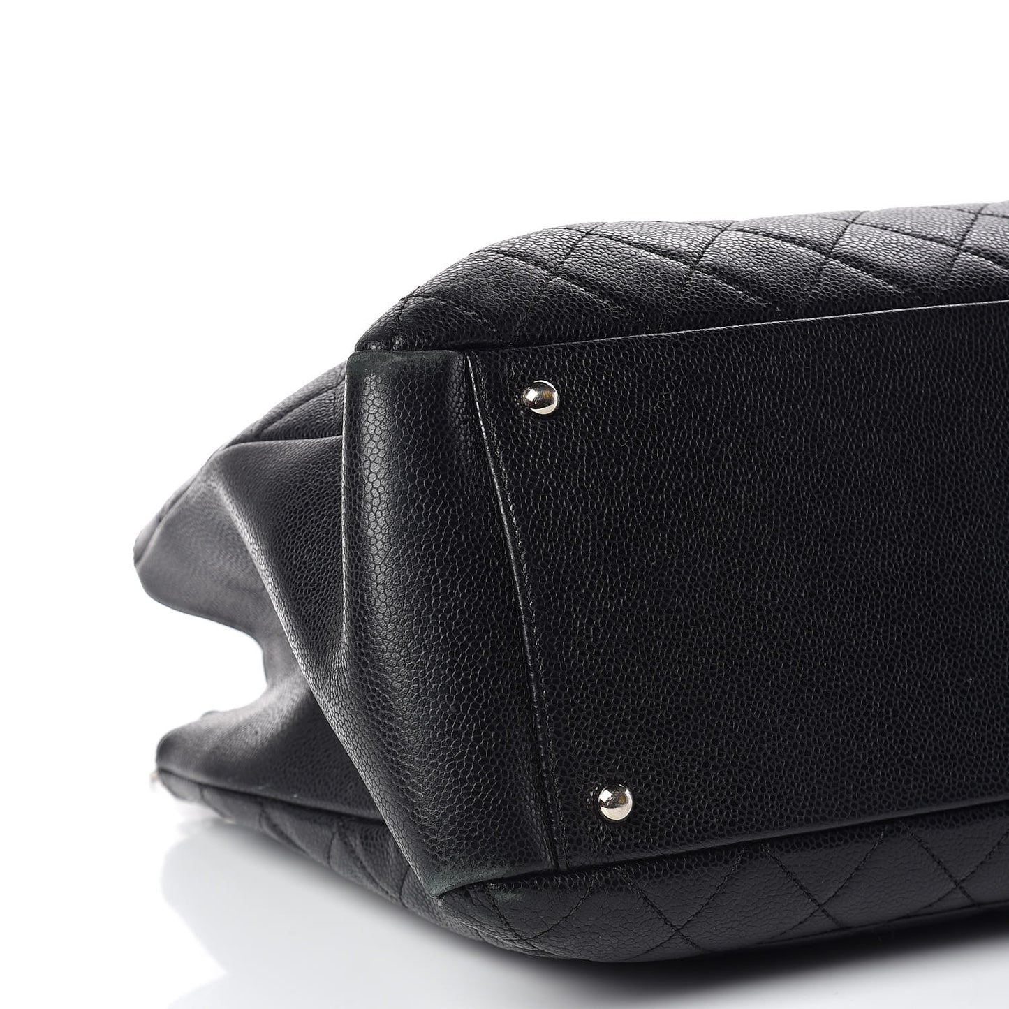 Caviar Quilted XL Grand Shopping Tote GST Black