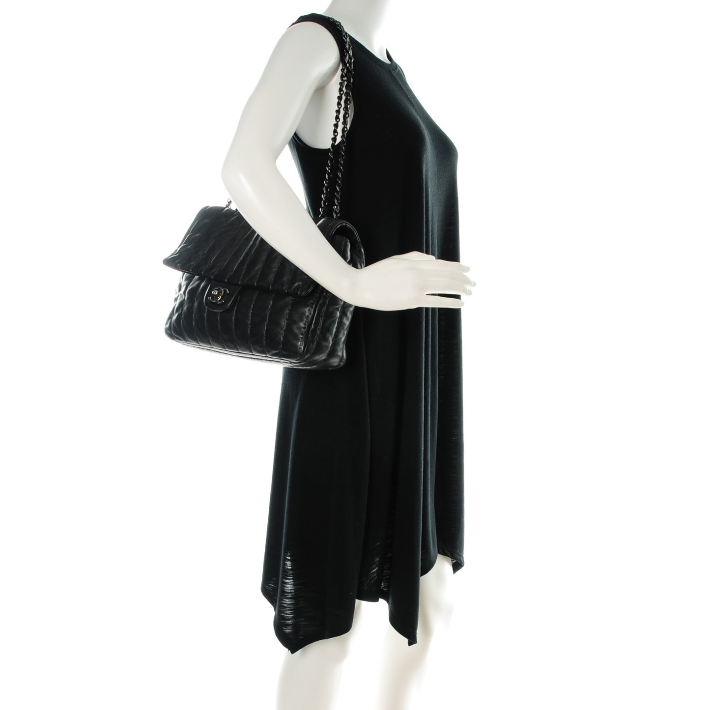 Lambskin Vertical Stitch Jumbo Single Flap Black