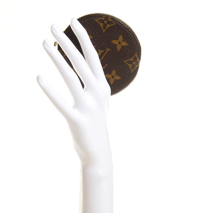Louis Vuitton Monogram Round Coin Purse 2 of 7