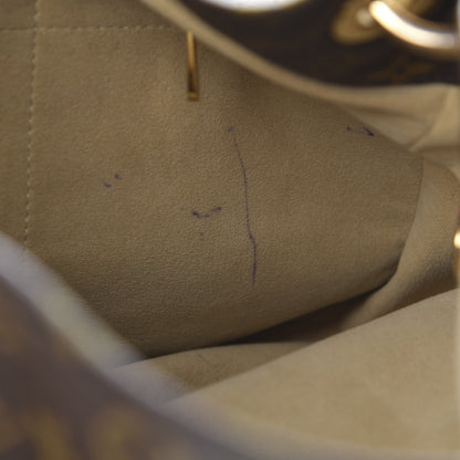 Louis Vuitton Monogram Artsy MM 13 of 18