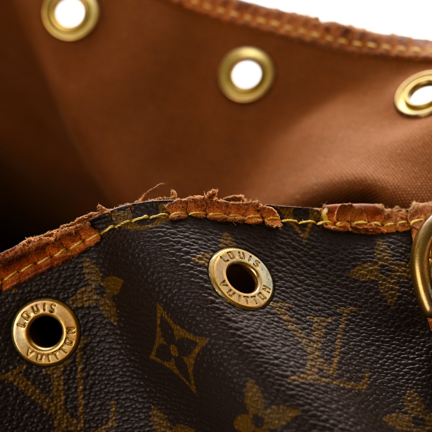Louis Vuitton Monogram Petit Noe 10 of 17