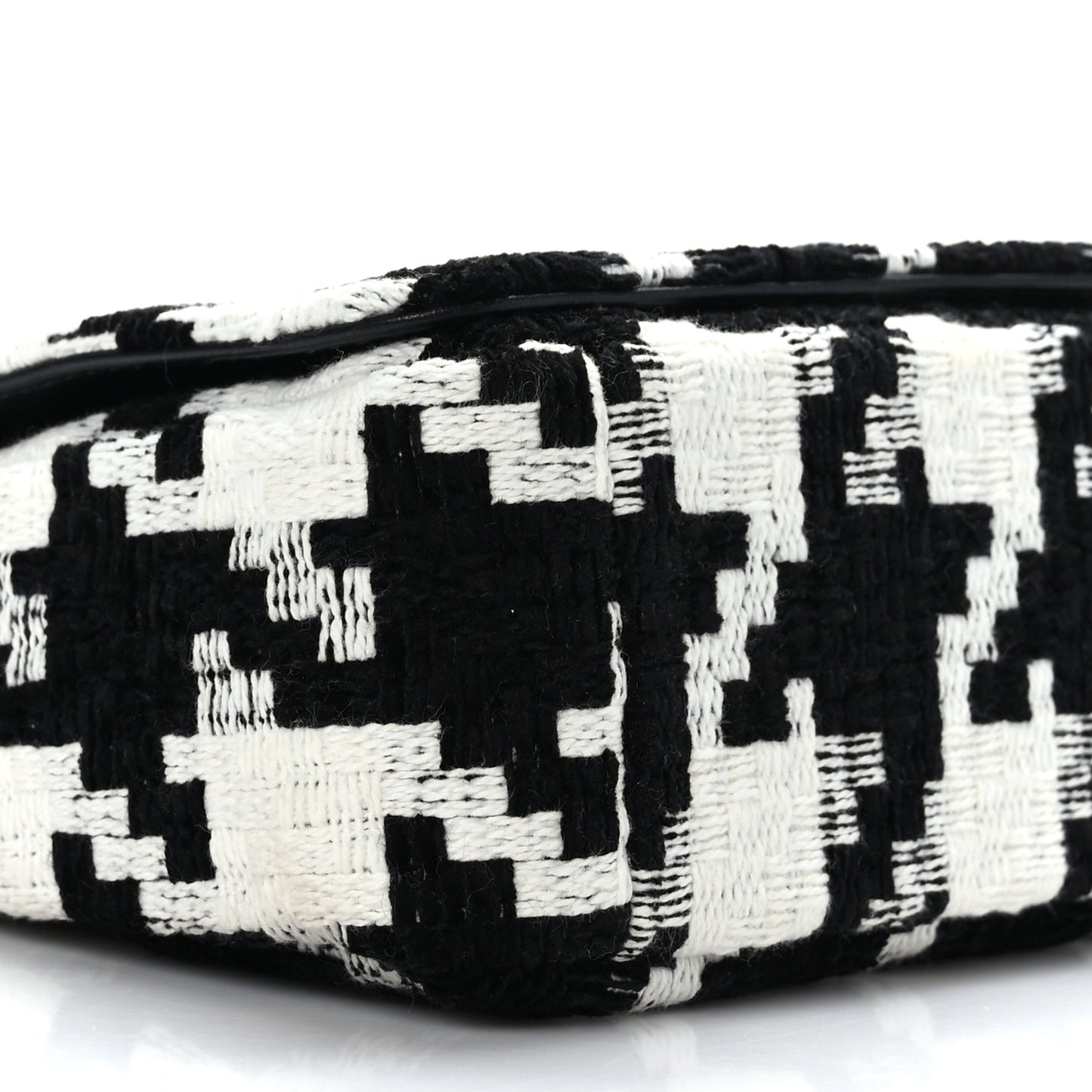 Tweed Macro Houndstooth Small Caro Bag Black White