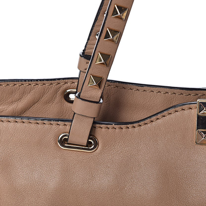 Valentino Garavani Vitello Medium Rockstud Tote Alpaca 13 of 21