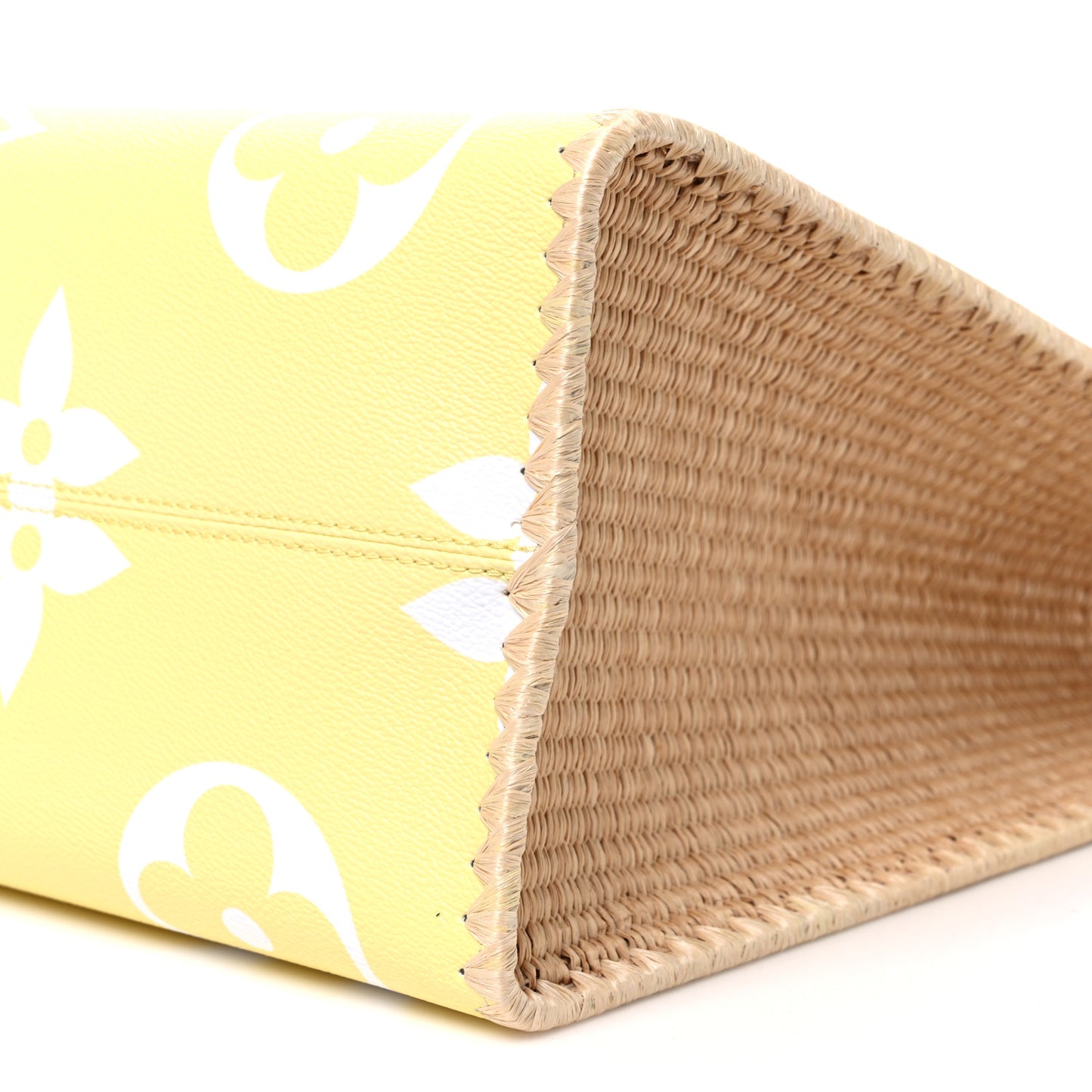 Monogram Giant By The Pool Miami Onthego GM Light Pink