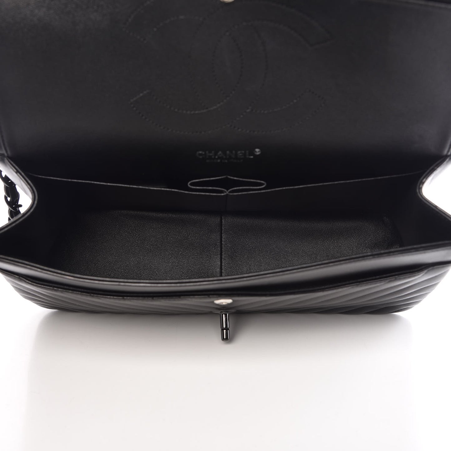Lambskin Chevron Quilted Jumbo Double Flap So Black