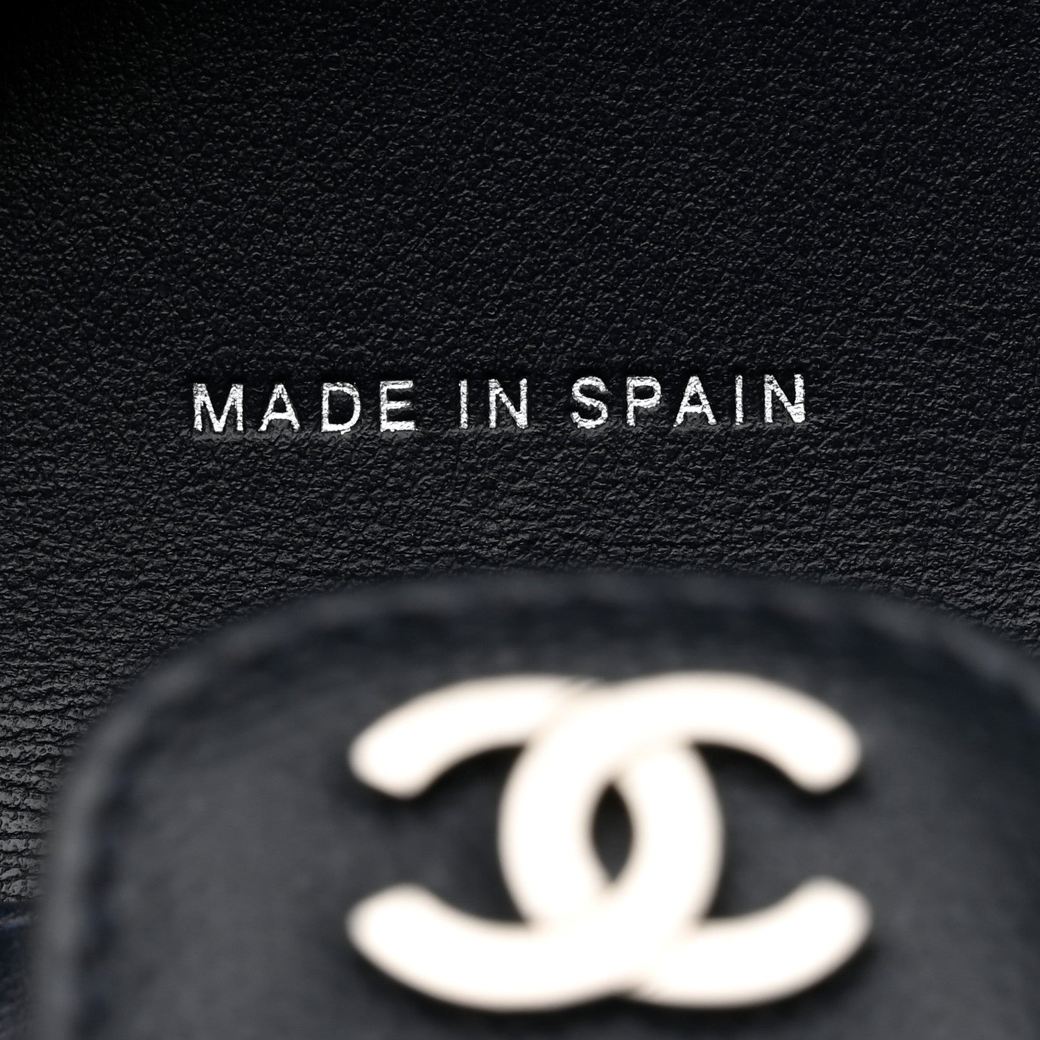 Chanel Caviar Quilted Compact Flap Wallet Navy 6 of 9