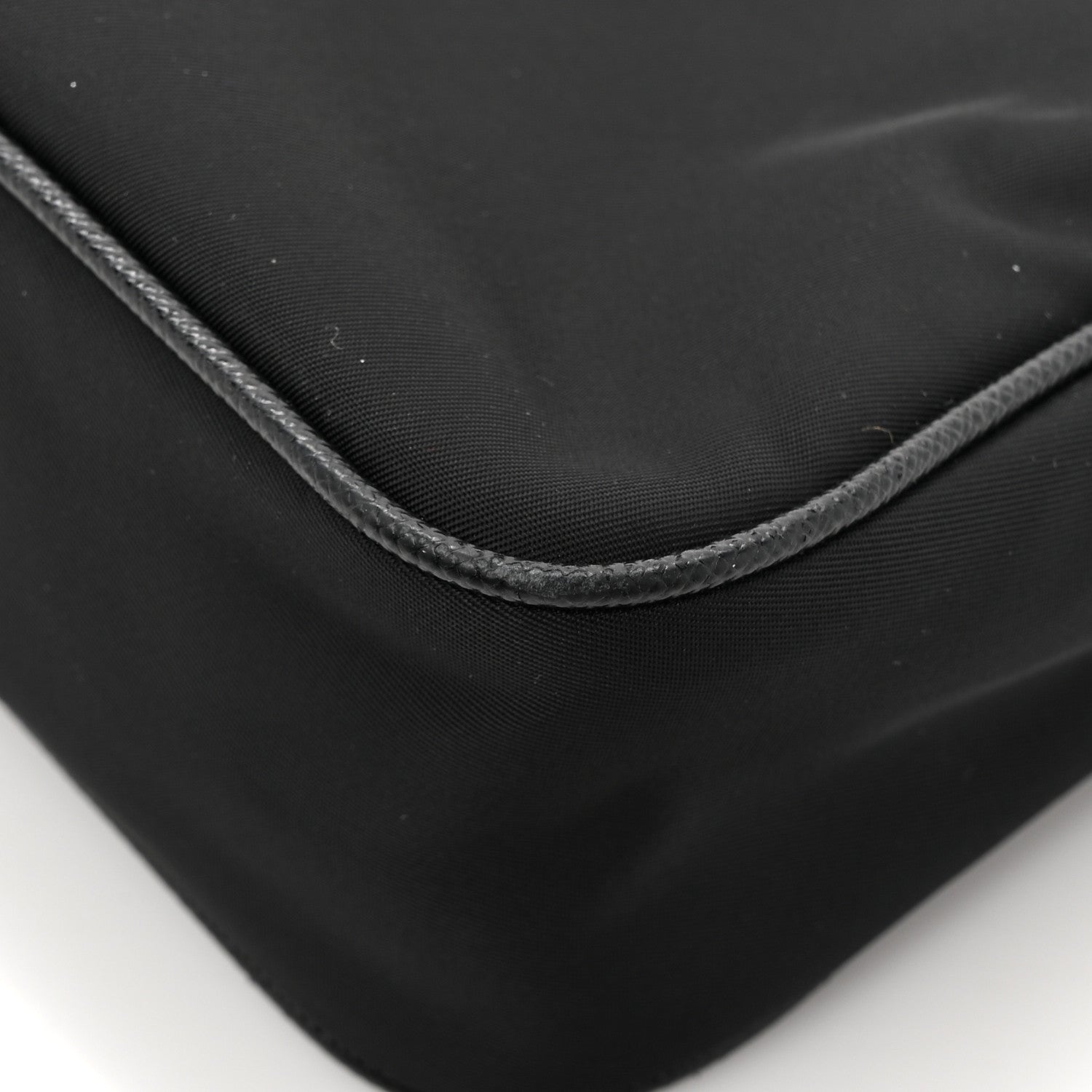 Prada Nylon Re-Edition 2005 Shoulder Bag Black 11 of 12