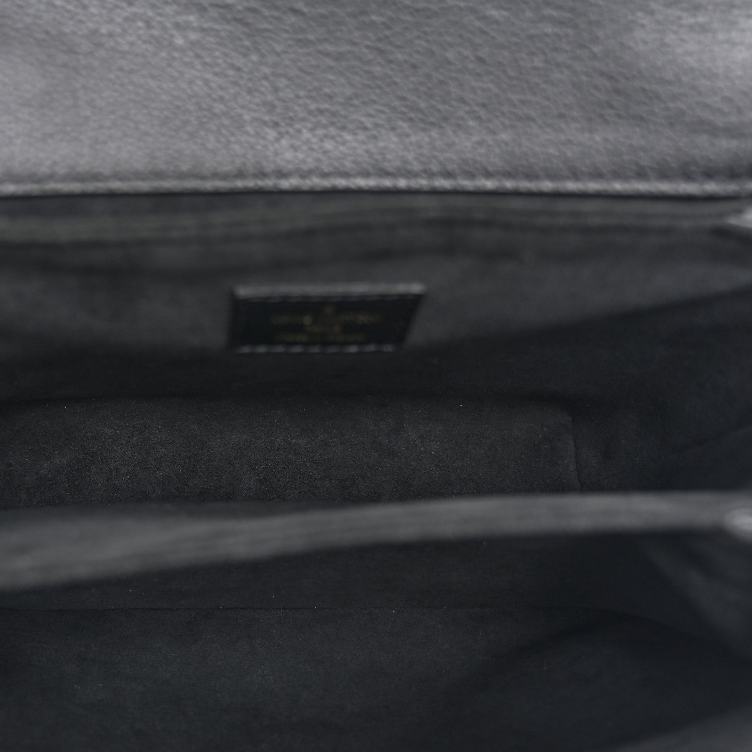 Louis Vuitton Grained Calfskin Lockme Oxford Black 5 of 10