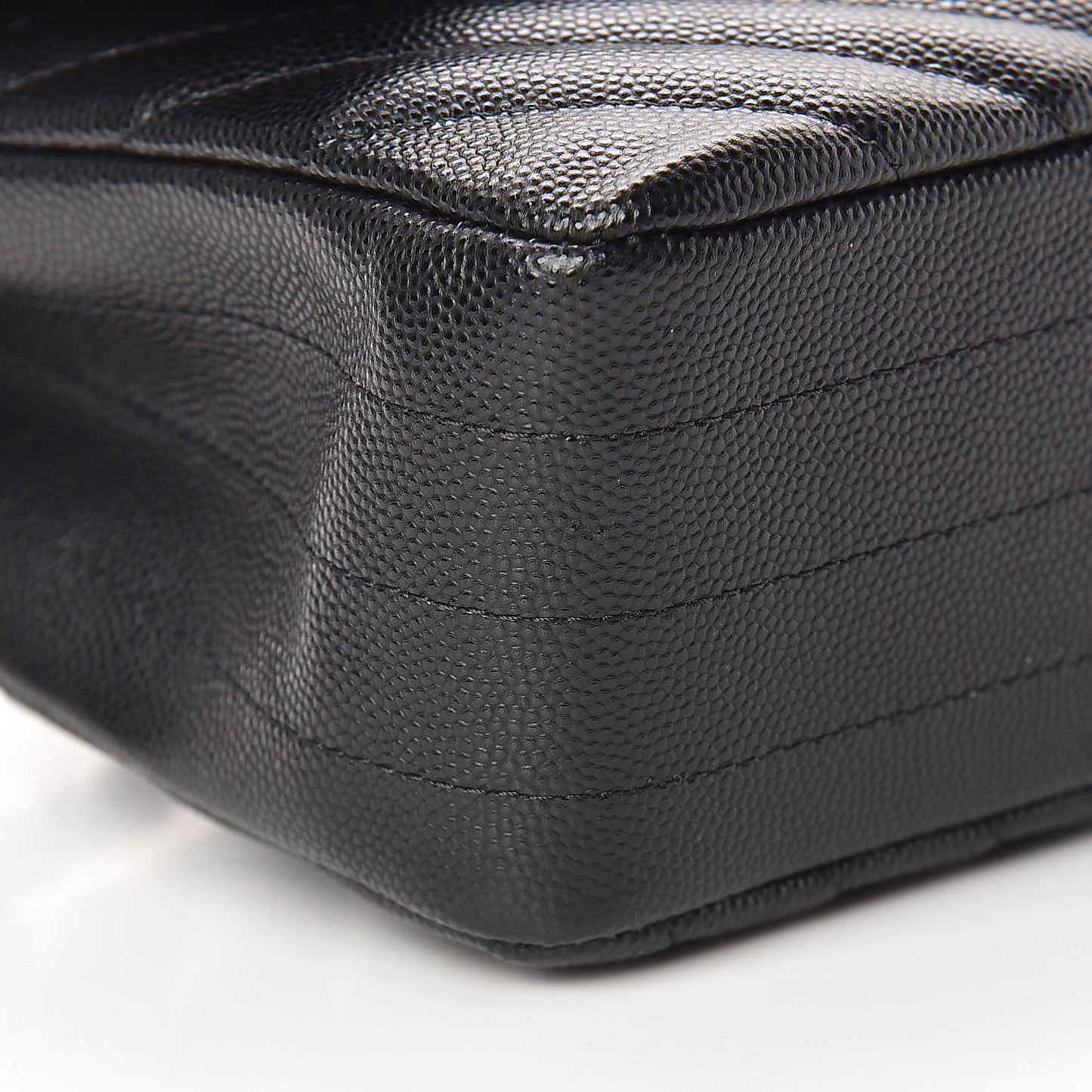 Caviar Chevron Quilted Medium Double Flap Black