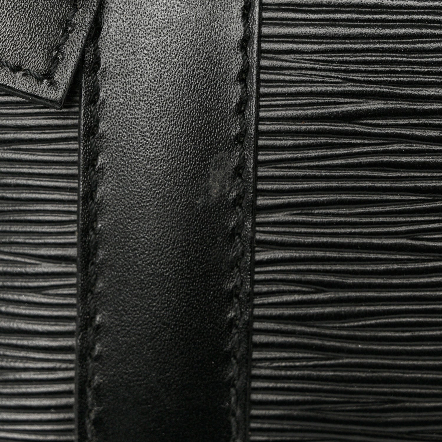 Louis Vuitton Epi Keepall 50 Black 11 of 12