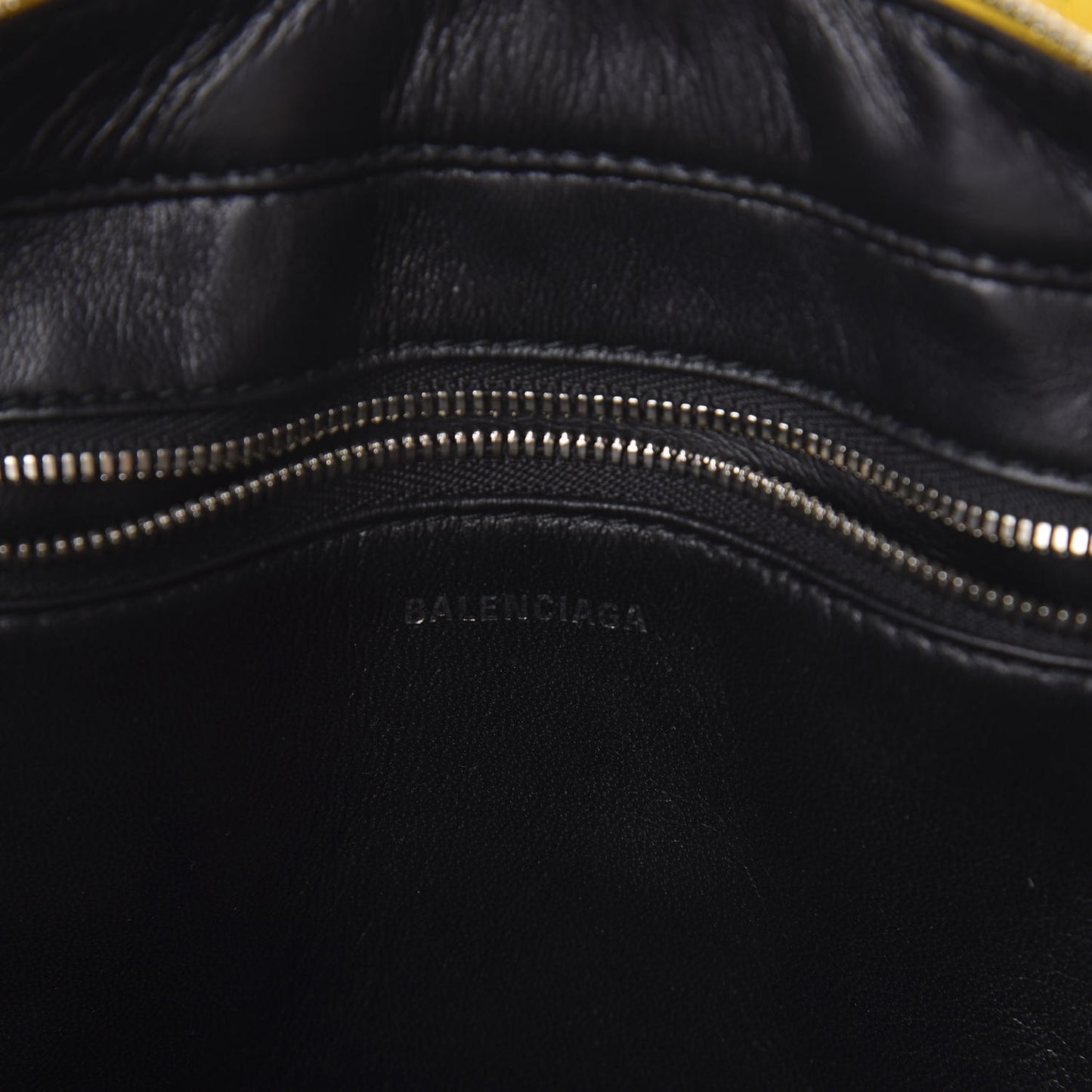 Shiny Day Calfskin Logo XS Triangle Duffle Jaune Black