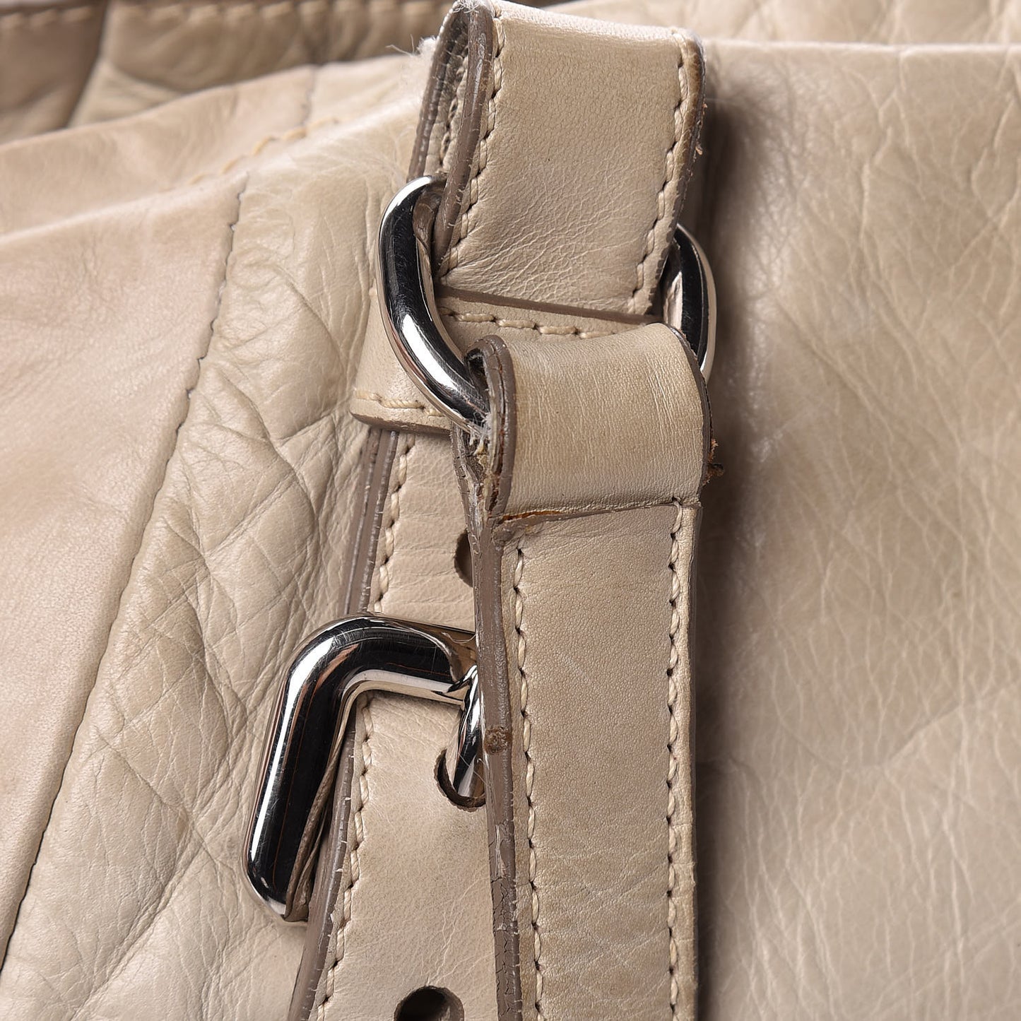 Vitello Shine Tote Ivory