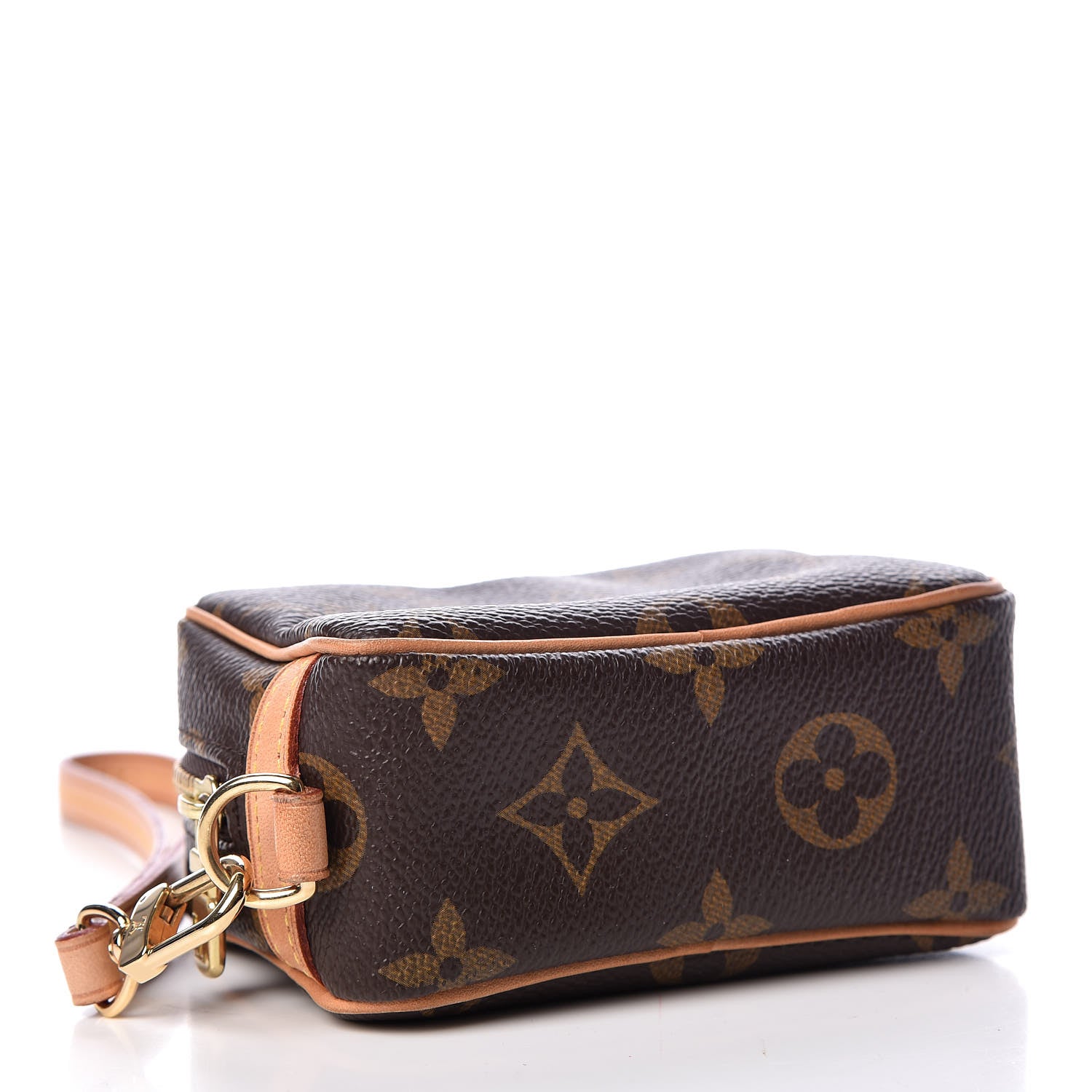 Louis Vuitton Monogram Wapity 4 of 9